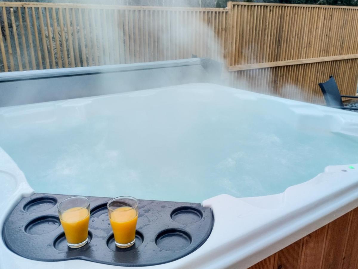 Projekt Swit - Domki Z Prywatna Jacuzzi I Sauna Zywiec Bagian luar foto